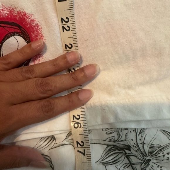 Disney Minnie Mouse T-Shirt - Picture 5 of 5